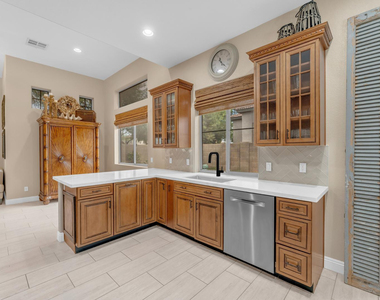 14265 W Lexington Avenue - Photo Thumbnail 8
