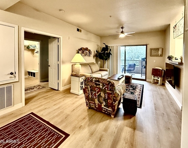 14950 W Mountain View Boulevard - Photo Thumbnail 1