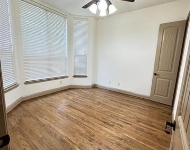 4616 Vista Grande Drive - Photo Thumbnail 20