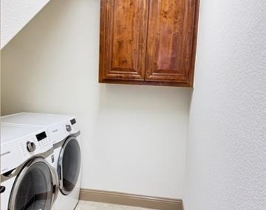 4616 Vista Grande Drive - Photo Thumbnail 22