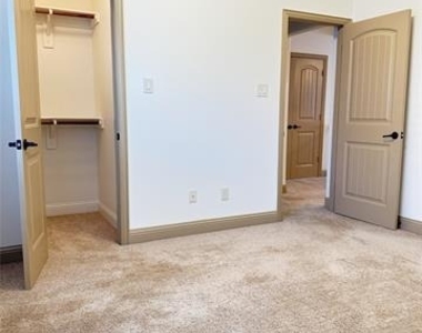 4616 Vista Grande Drive - Photo Thumbnail 26