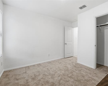 1408 Yachtclub Drive - Photo Thumbnail 23