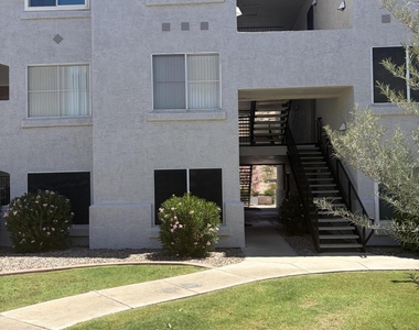 3236 E Chandler Boulevard - Photo Thumbnail 13