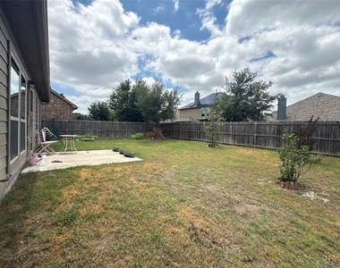 308 Mount Olive Avenue - Photo Thumbnail 21