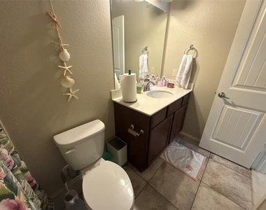 308 Mount Olive Avenue - Photo Thumbnail 20