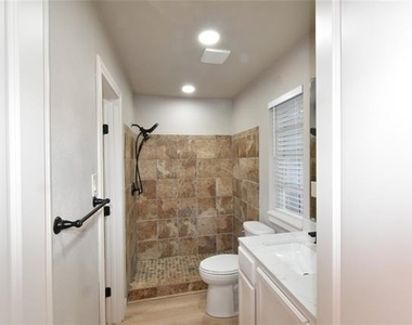 311 Stell Avenue - Photo Thumbnail 17