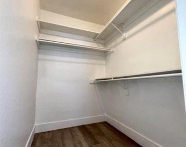 4626 San Jacinto Street - Photo Thumbnail 18