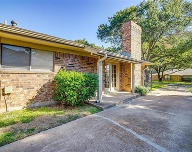 4860 Ledgestone Court - Photo Thumbnail 31