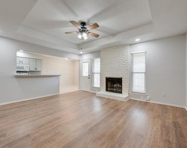 2319 Indigo Lane - Photo Thumbnail 4