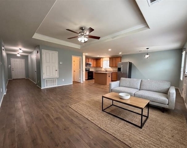 9913 Amosite Drive - Photo Thumbnail 2