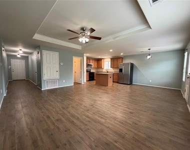 9913 Amosite Drive - Photo Thumbnail 6