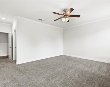 3501 Chacon Creek Trail - Photo Thumbnail 17