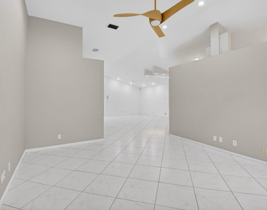 7558 Ironbridge Circle - Photo Thumbnail 8