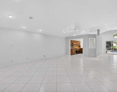 7558 Ironbridge Circle - Photo Thumbnail 78