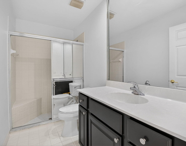 7558 Ironbridge Circle - Photo Thumbnail 31