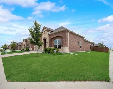 11104 Canyon Mine Drive - Photo Thumbnail 1