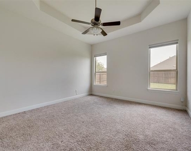 11104 Canyon Mine Drive - Photo Thumbnail 16