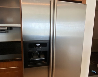 610 Clematis Street - Photo Thumbnail 17