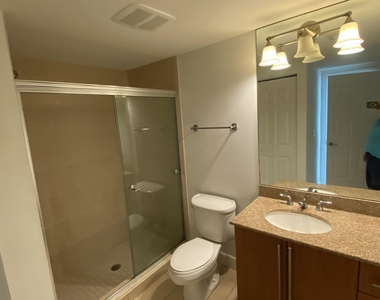 610 Clematis Street - Photo Thumbnail 6