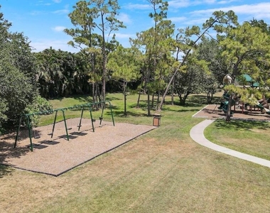 112 Club Drive - Photo Thumbnail 26