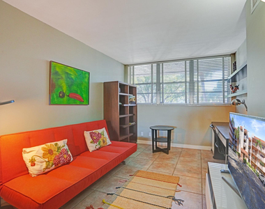 1831 Sabal Palm Drive - Photo Thumbnail 31