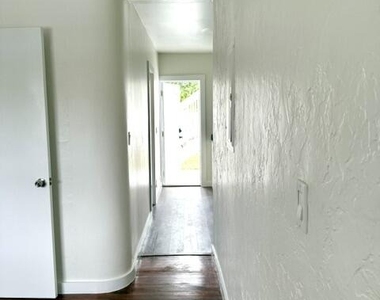 715 2nd Avenue S - Photo Thumbnail 11