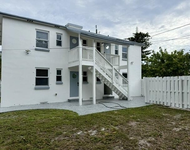 715 2nd Avenue S - Photo Thumbnail 14