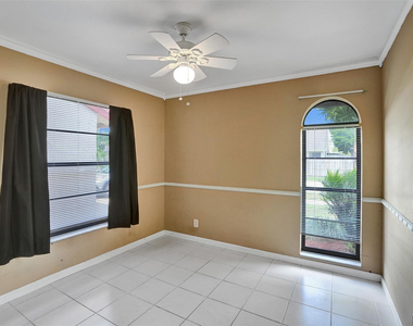 3151 Nw 107th Drive - Photo Thumbnail 21