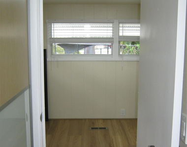 11992 Coral Place - Photo Thumbnail 11