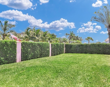 3216 Karen Drive - Photo Thumbnail 4