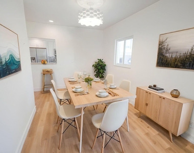 3216 Karen Drive - Photo Thumbnail 8