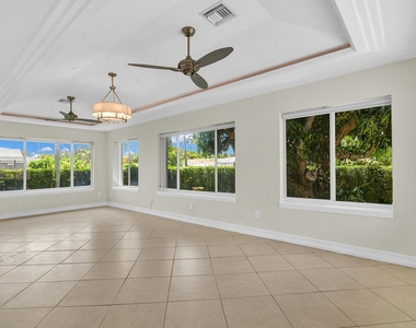 3216 Karen Drive - Photo Thumbnail 11