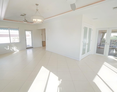 3216 Karen Drive - Photo Thumbnail 13