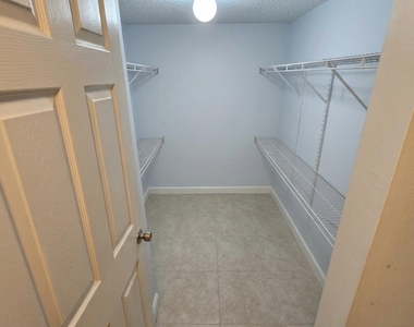 2703 Nassau Bend - Photo Thumbnail 11