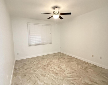 11032 Legacy Drive - Photo Thumbnail 8
