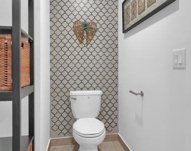 4716 Nw 84th Court - Photo Thumbnail 32