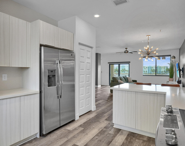 4716 Nw 84th Court - Photo Thumbnail 18