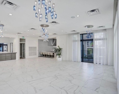 4716 Nw 84th Court - Photo Thumbnail 11