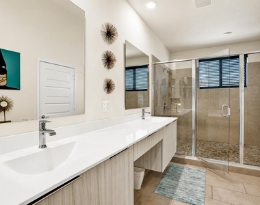 4716 Nw 84th Court - Photo Thumbnail 32