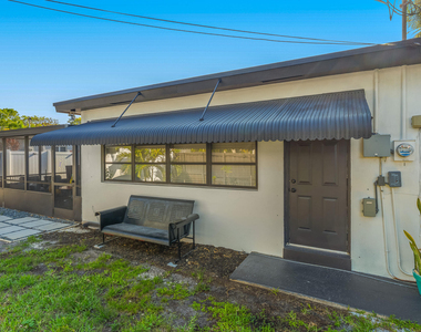 2816 Ne 9th Terrace - Photo Thumbnail 21