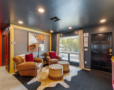 2816 Ne 9th Terrace - Photo Thumbnail 4