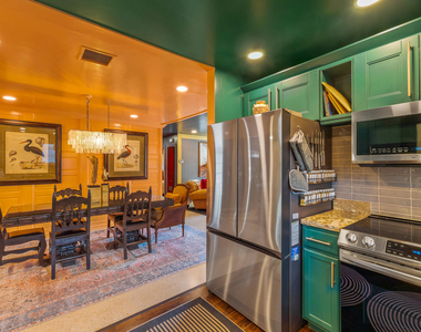 2816 Ne 9th Terrace - Photo Thumbnail 13
