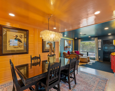 2816 Ne 9th Terrace - Photo Thumbnail 11