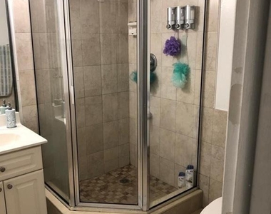 10411 N Kendall Drive - Photo Thumbnail 15