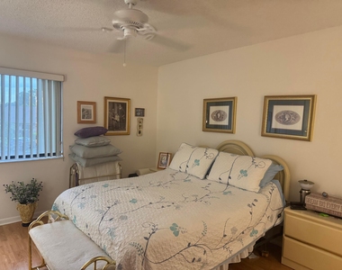 417 Pine Glen Lane - Photo Thumbnail 11