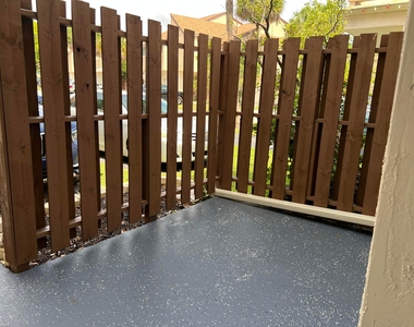 8244 Nw 9th Street - Photo Thumbnail 13