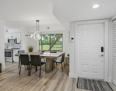 17372 Boca Club Boulevard - Photo Thumbnail 2