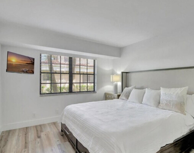 17372 Boca Club Boulevard - Photo Thumbnail 11