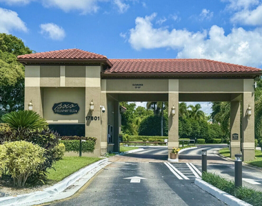 17372 Boca Club Boulevard - Photo Thumbnail 17