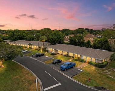 8555 Bella Vista Drive - Photo Thumbnail 1